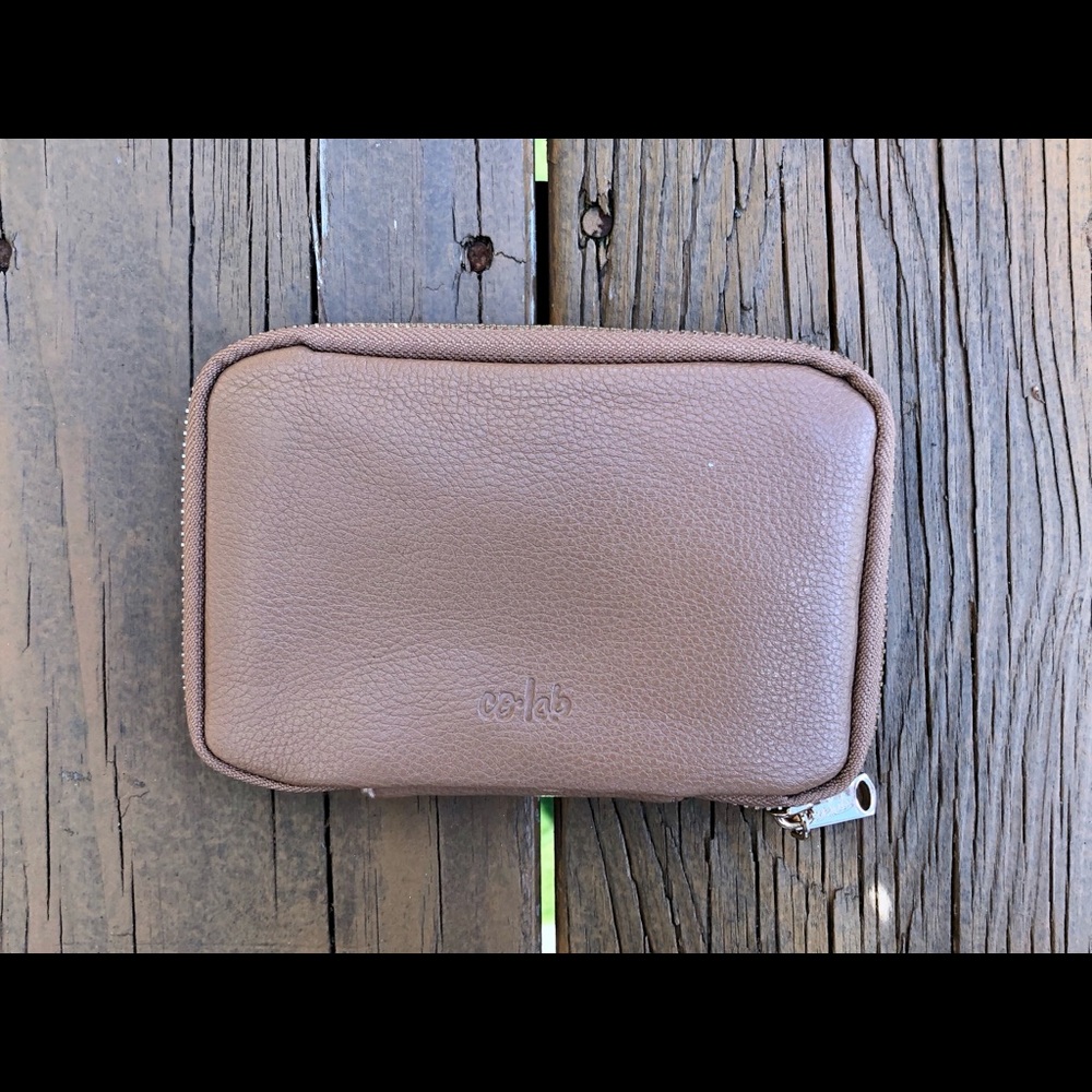 Tan coleb wallet